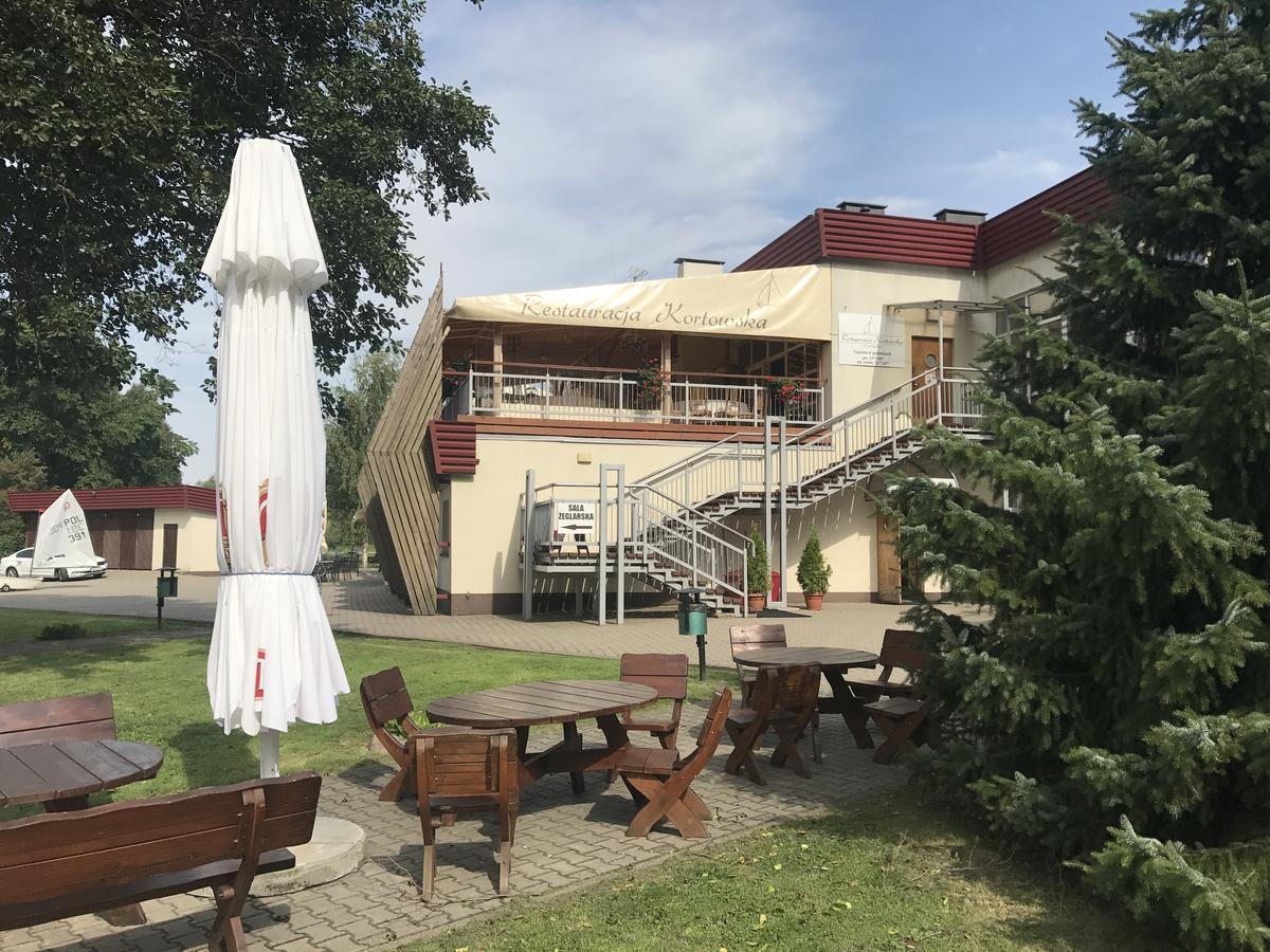 Sportowy Apartament Nad Jeziorem Apartment Олщин Екстериор снимка