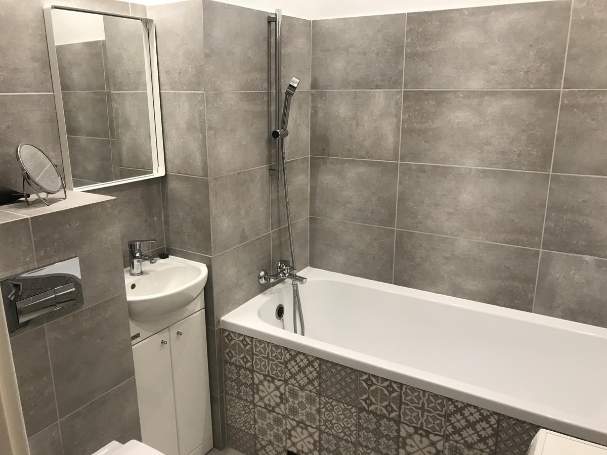 Sportowy Apartament Nad Jeziorem Apartment Олщин Екстериор снимка
